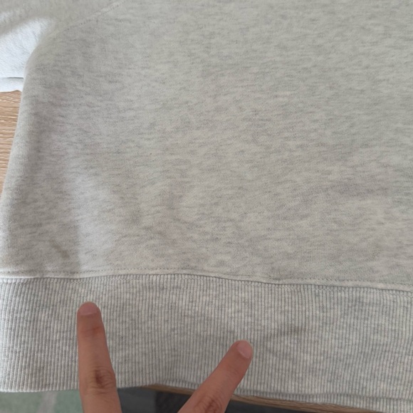 Aritzia TNA Cozy Fleece XL Perfect Sweatshirt Light Grey Heather Crop - Picture 3 of 9